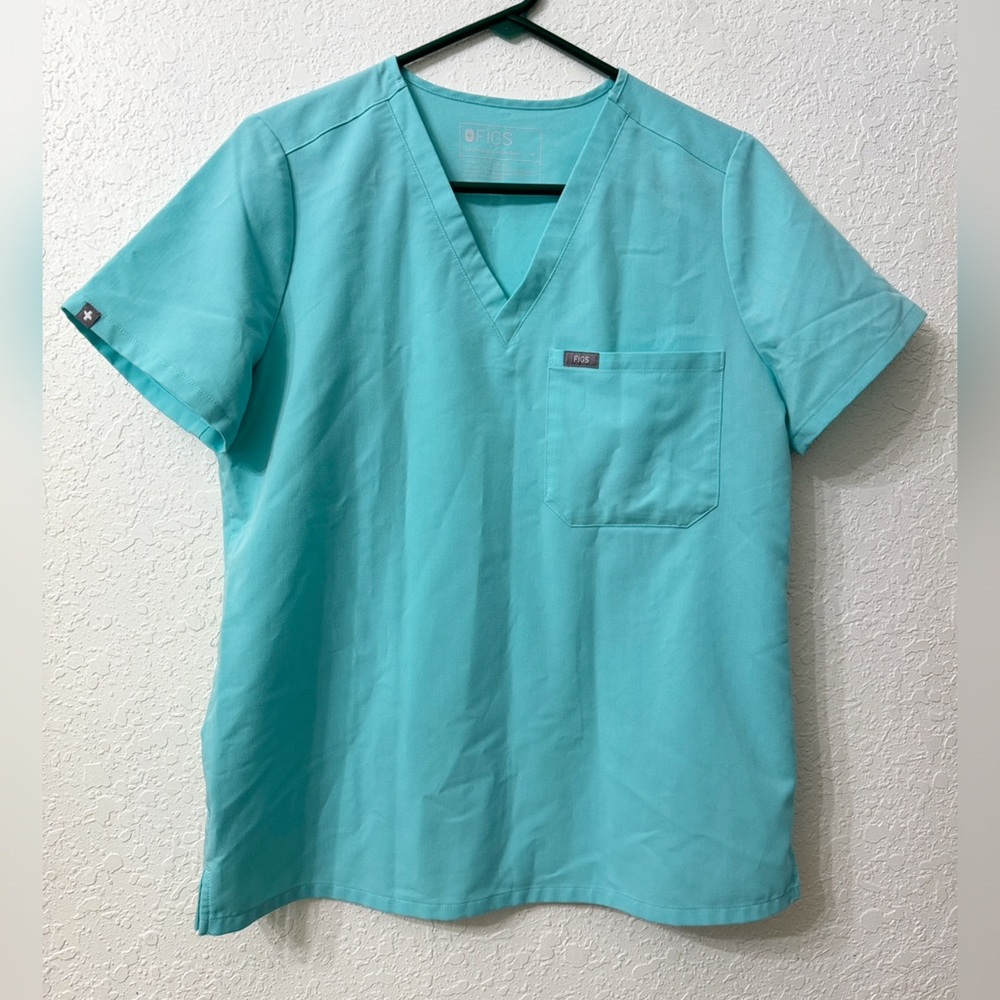 Figs Women's Aqua Blue Scrub Top